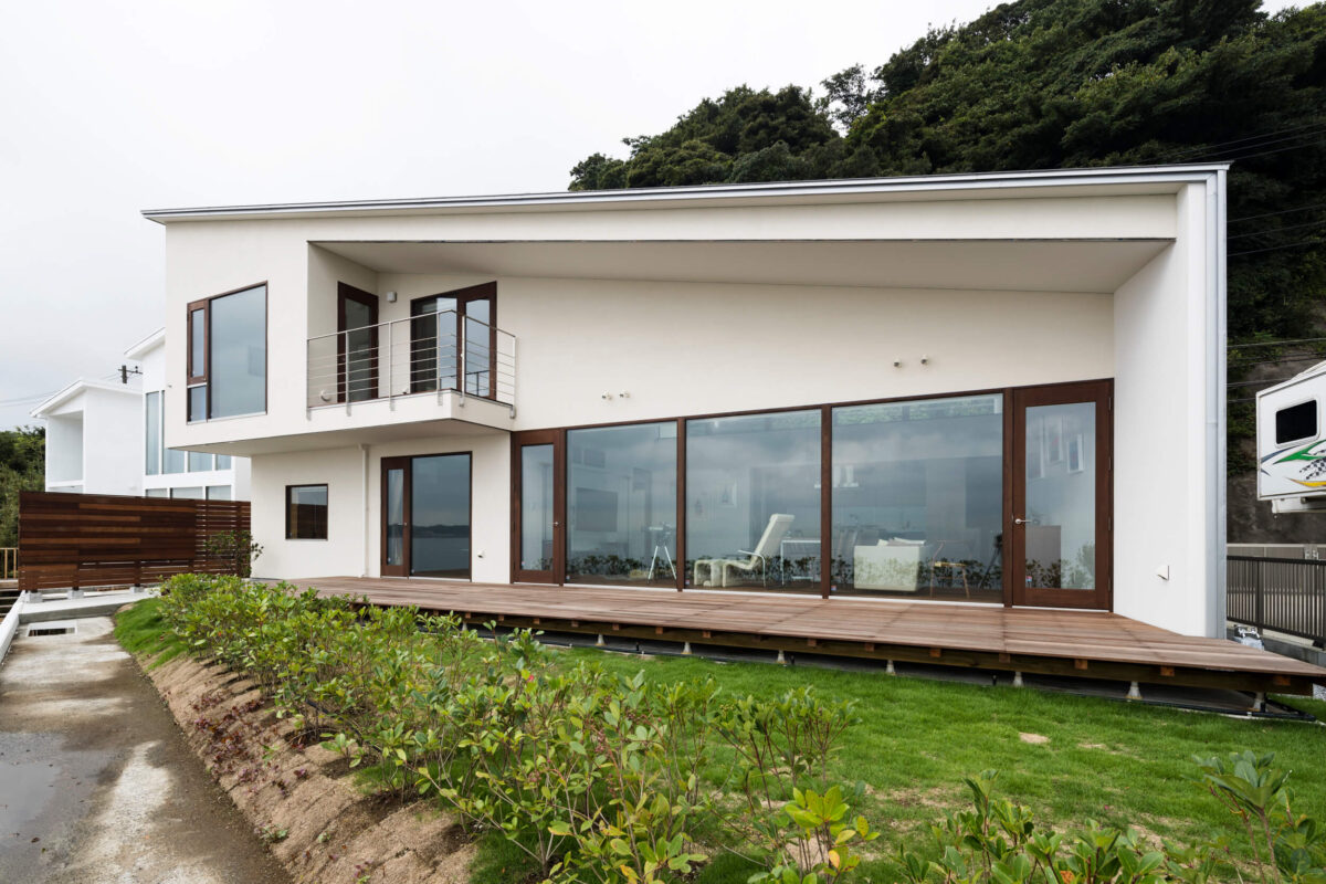 photo:Miura Beach House