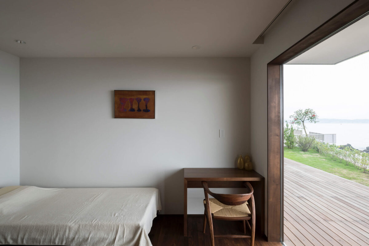 photo:Miura Beach House