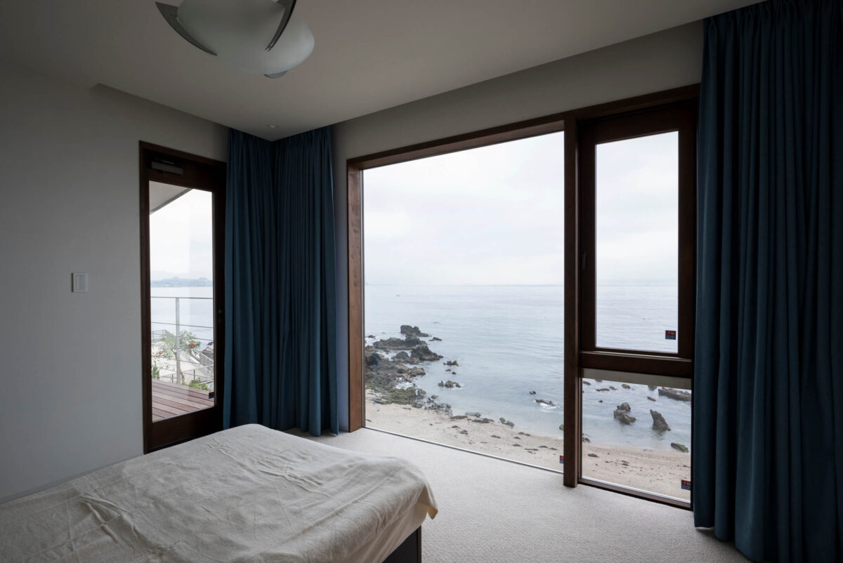 photo:Miura Beach House